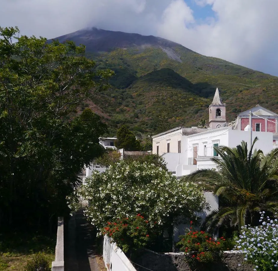 Casa Galletta Stromboli 0*,  Italien